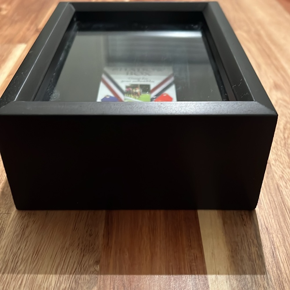 Shadow Box - Picture 4 of 8